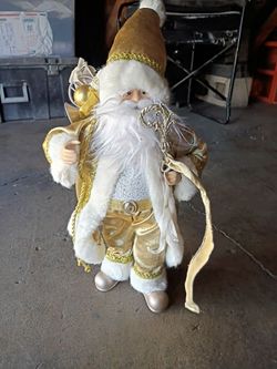 New With Tag Ashland Santa Gold With Presents 23x12”