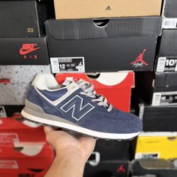 New Balance 574 Core Pack Navy size 10.5 USED But Clean 