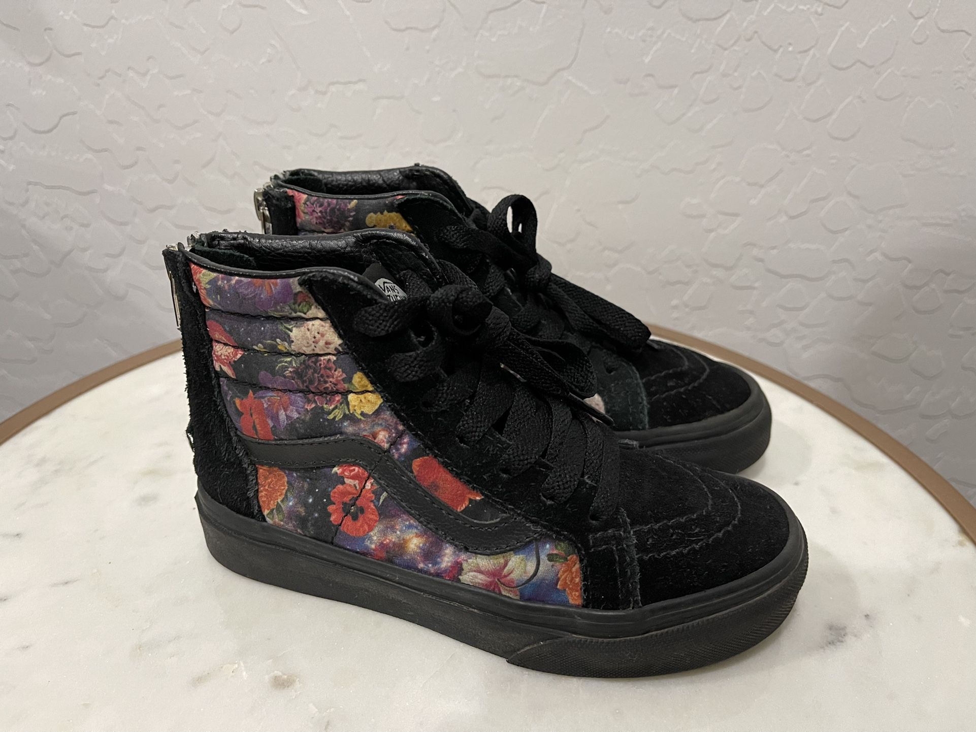 Galaxy 2025 floral vans