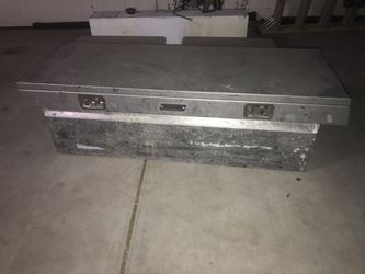 Aluminum tool box