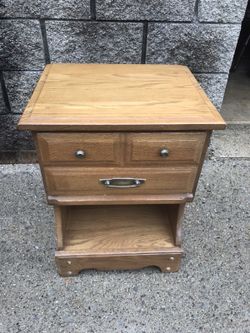 mid century accent table