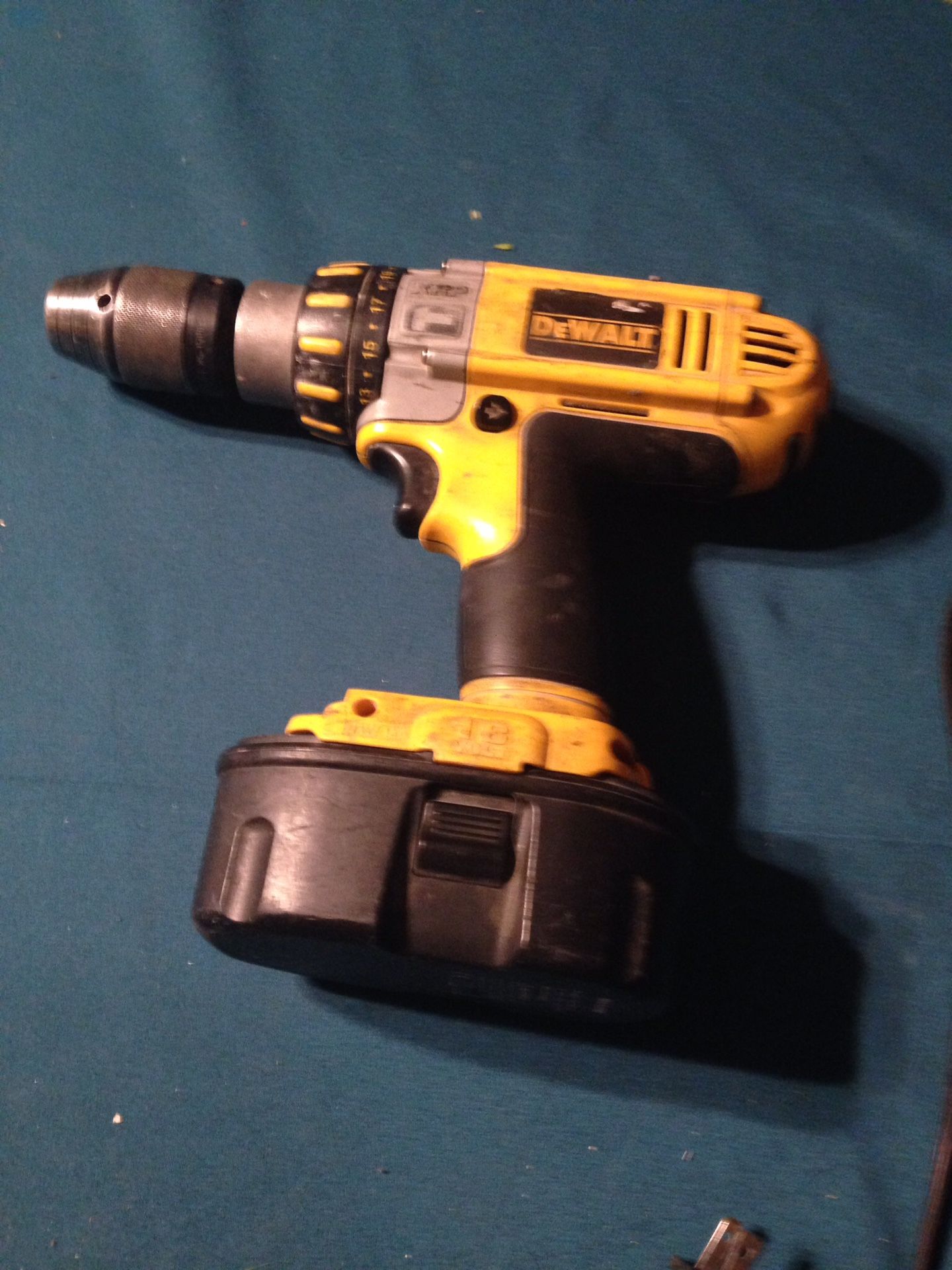 18 volt hammer drill