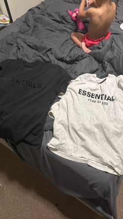 Essentials fear of god sets size large
