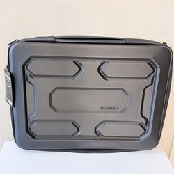 Laptop Sleeve Case – Black (Hard Shell, Handle)
