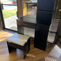 Black Vanity W. Shelves And Stool -  New