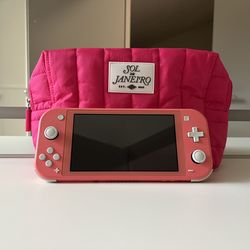 Nintendo Switch LITE ( Like New)