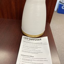   Oil Diffuser LED  7 Changing Lights 