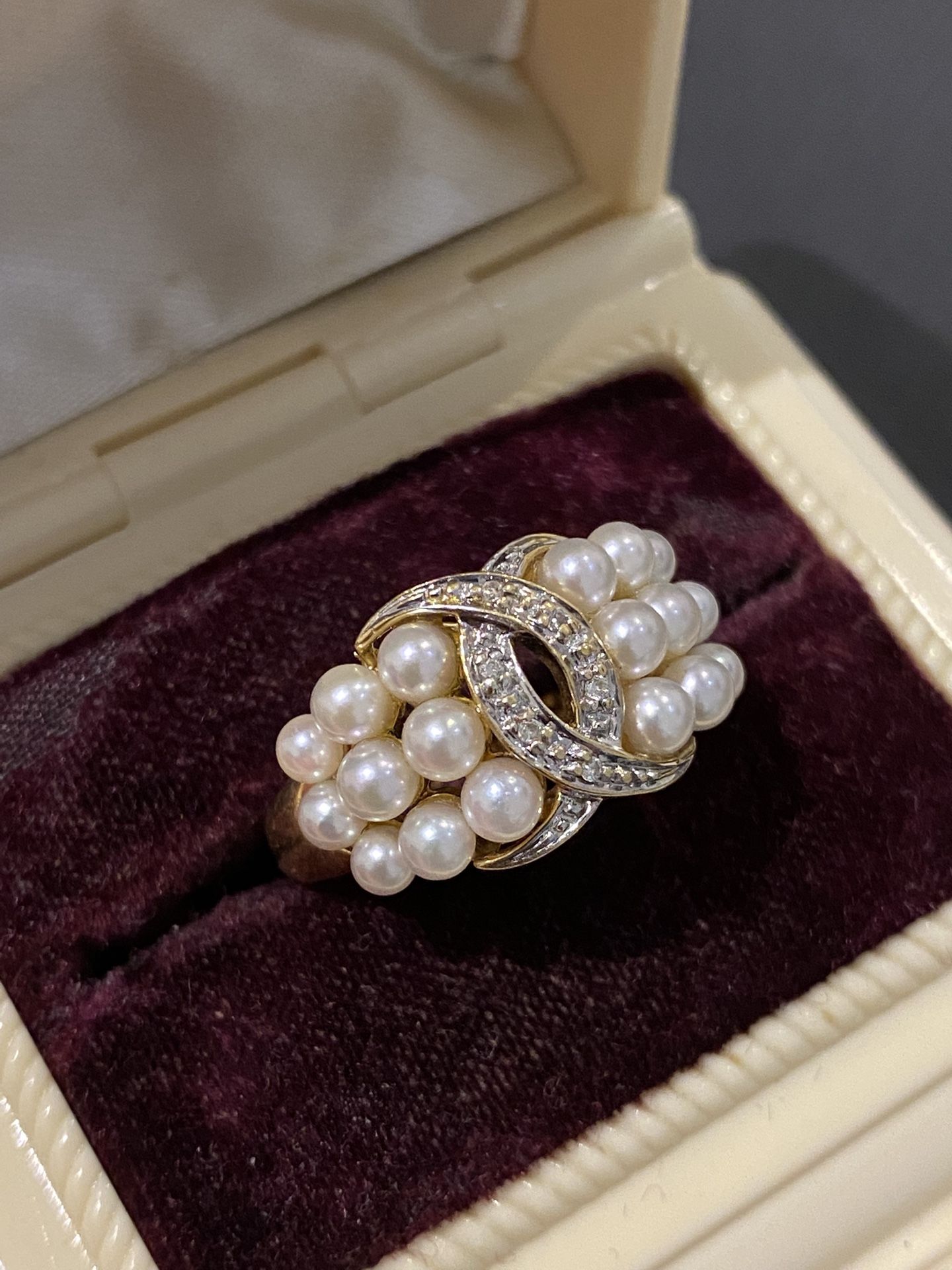 14K GOLD PEARL DIAMOND RING