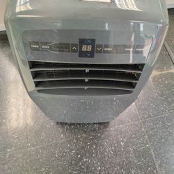 LG Air Conditioner 