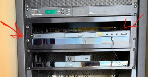 SONY BLUE RAY DISC PLAYER BDP - S300