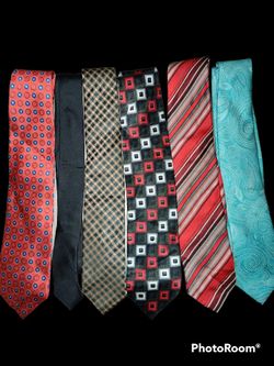 6 men ties from name brands as Bill Robinson/wolf mark and haggar and Alexander