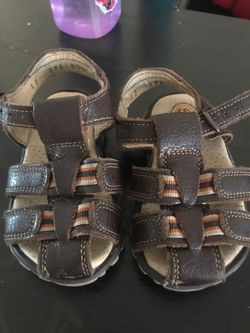 Size 4 or 5