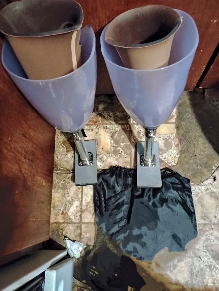 Adult Prosthetic Legs