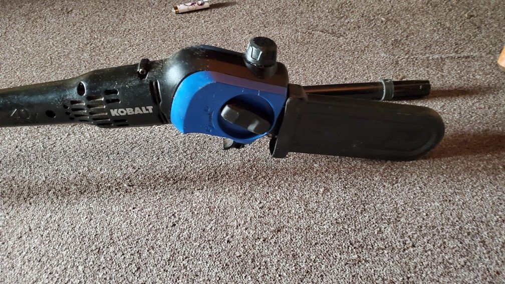 KOBALT CHAINSAW & KOBALT POLE SAW W EXTENSION (40V BATTERY) for Sale in