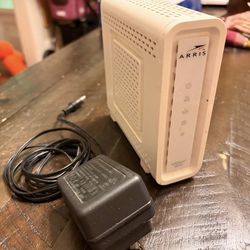 Surfboard Cable Modem SB6141