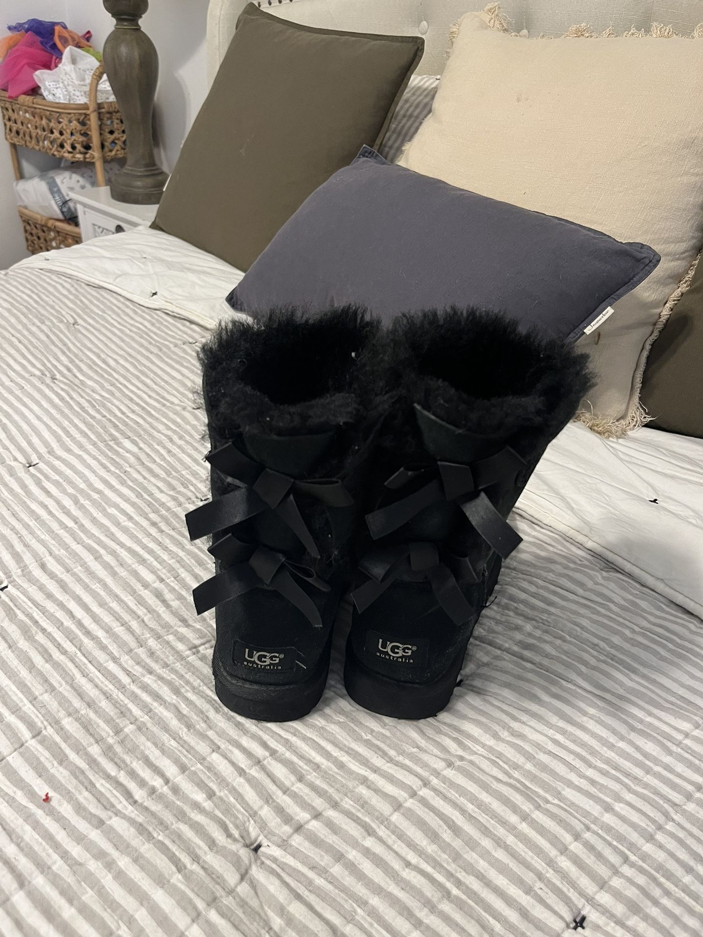 Ugg Bailey Boots