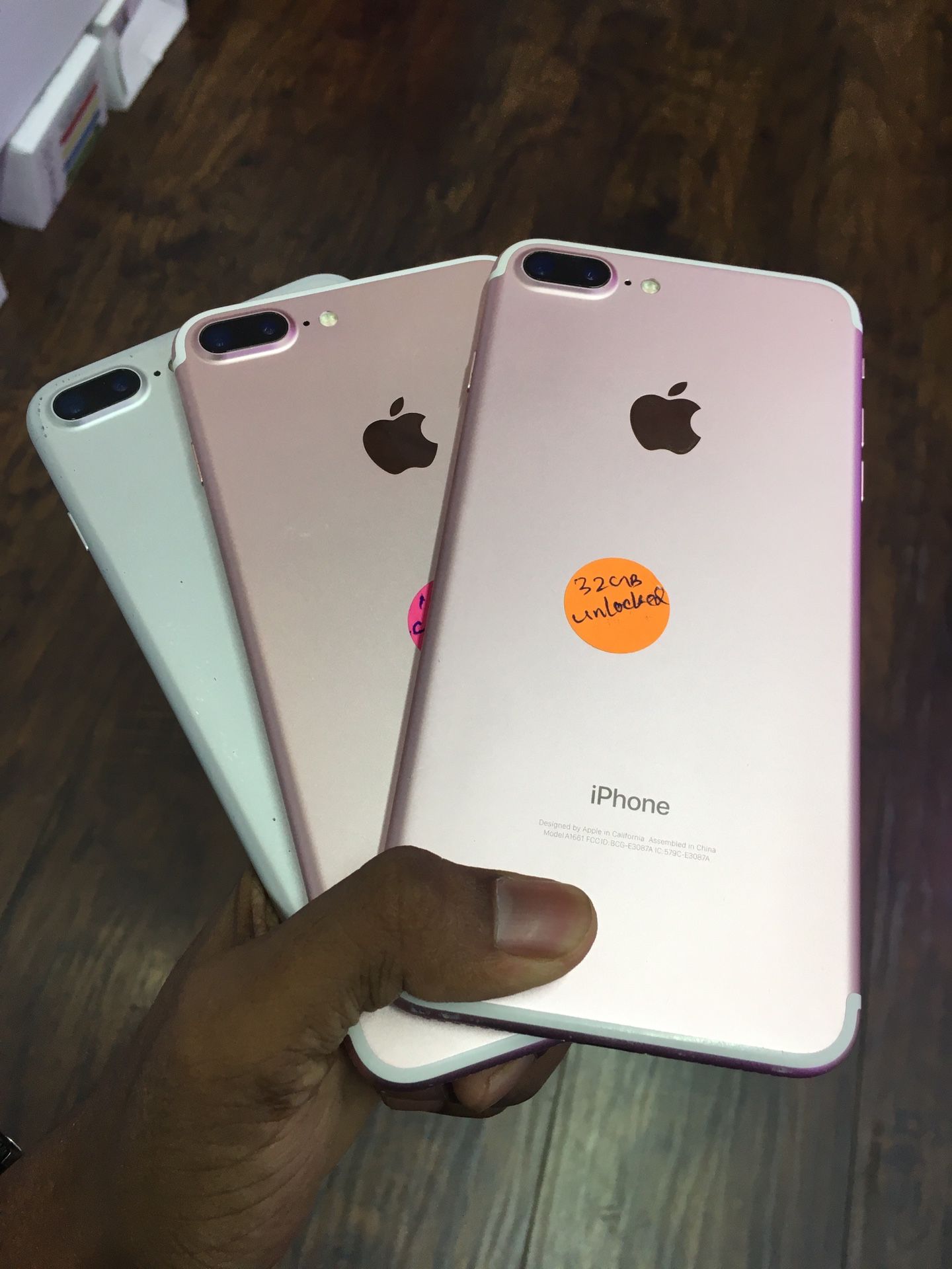 iPhone Plus 32GB 128GB Factory Unlocked Excellent Condition