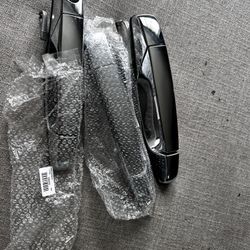 2007 To 20014  GMC.  Or Chevy Door Handles 