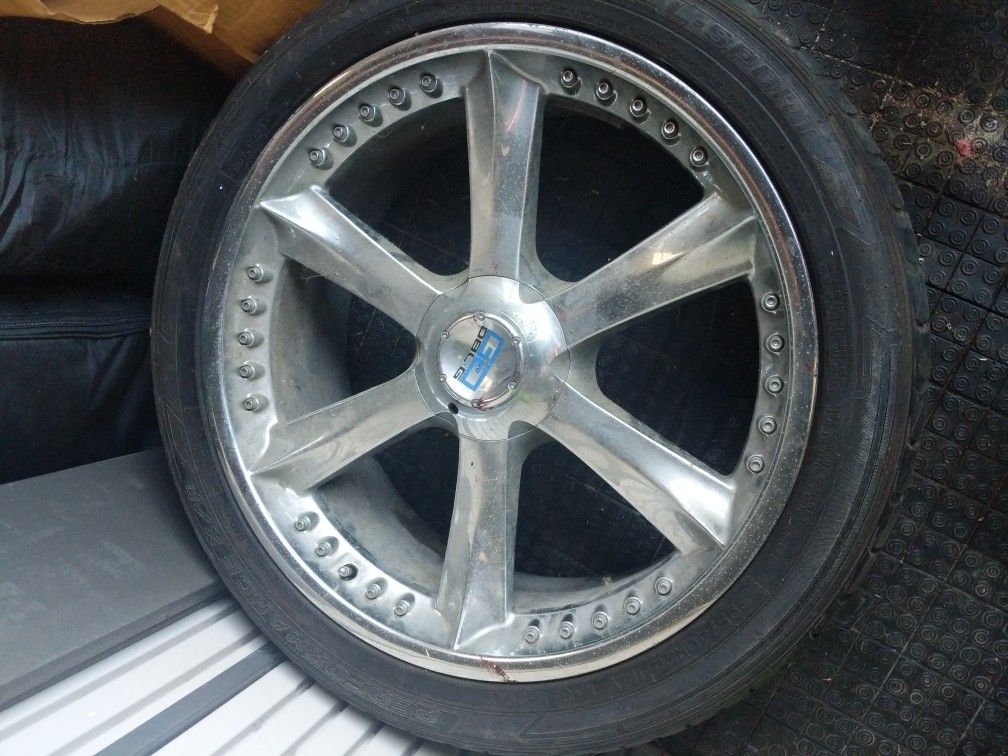 24" Giovanna double g anzio wheels