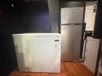 REFRIGERATOR + DEEP FREEZER