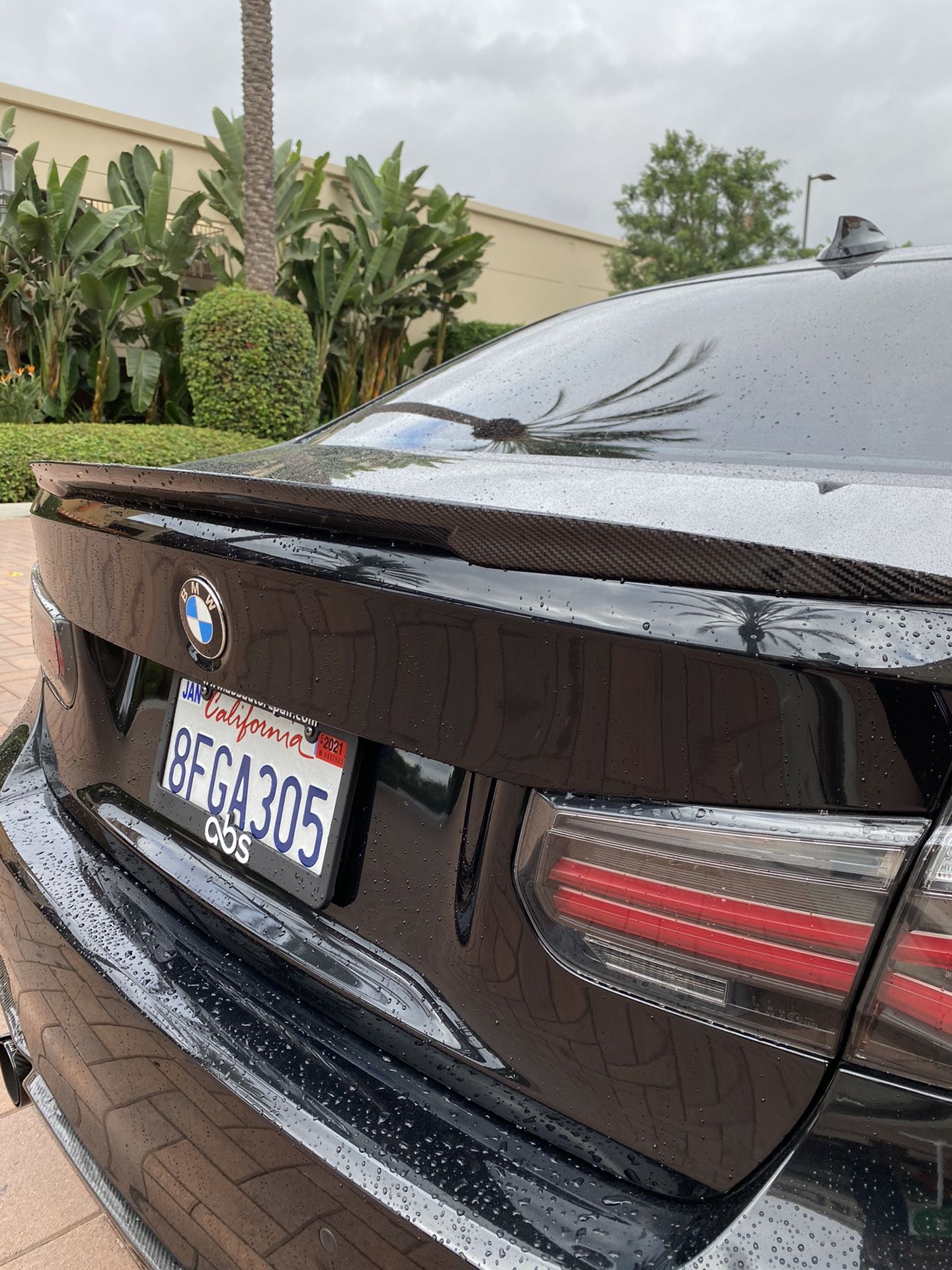 Bmw carbon fiber spoiler