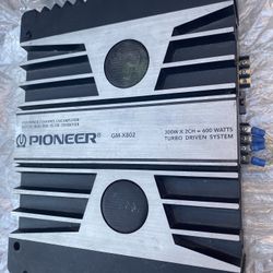 Pioneer Amplifier 600 Watts 