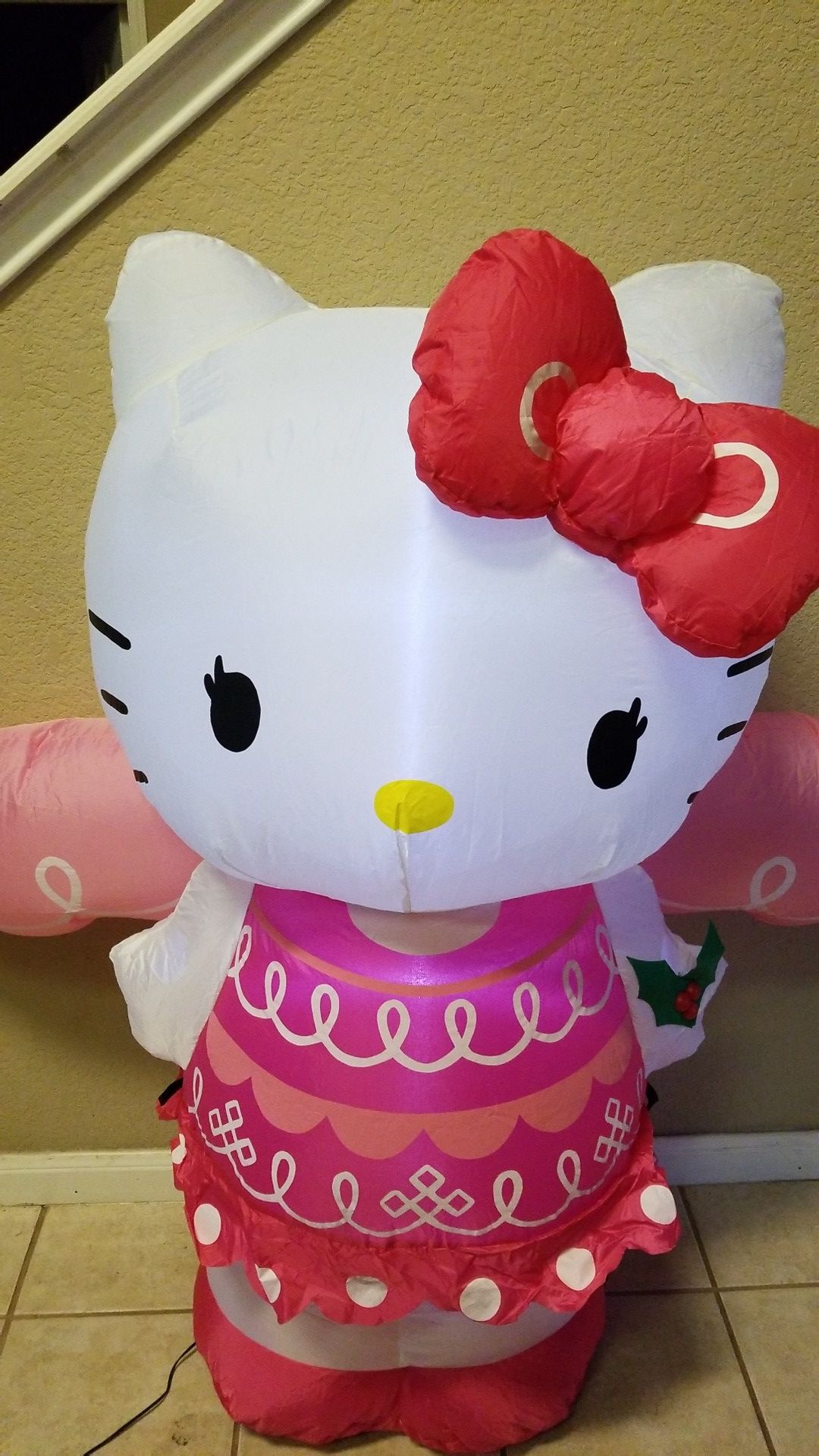 Hello kitty airblown inflatable for Sale in Jarrell, TX OfferUp