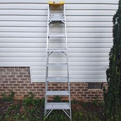 8ft Davidson Aluminum Step Ladder - Type II Commercial Duty (225 lbs)