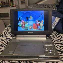 Portable Panasonic DVD Player