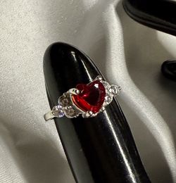 925 Silver Red Heart Zirconia Ring ‼️Selling As Is‼️