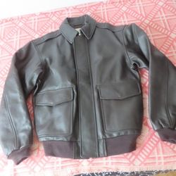 L.L. Bean Mens Leather Jacket Size M 100% Goatskin Item ID 187484