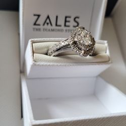 Marilyn Monroe Engagement Ring