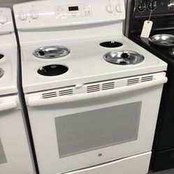 GE Coil Top Range. 1 year Warranty 