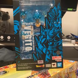 S.H.F.igurarts Super Saiyan God Super Saiyan Vegito Exclusive Edition 