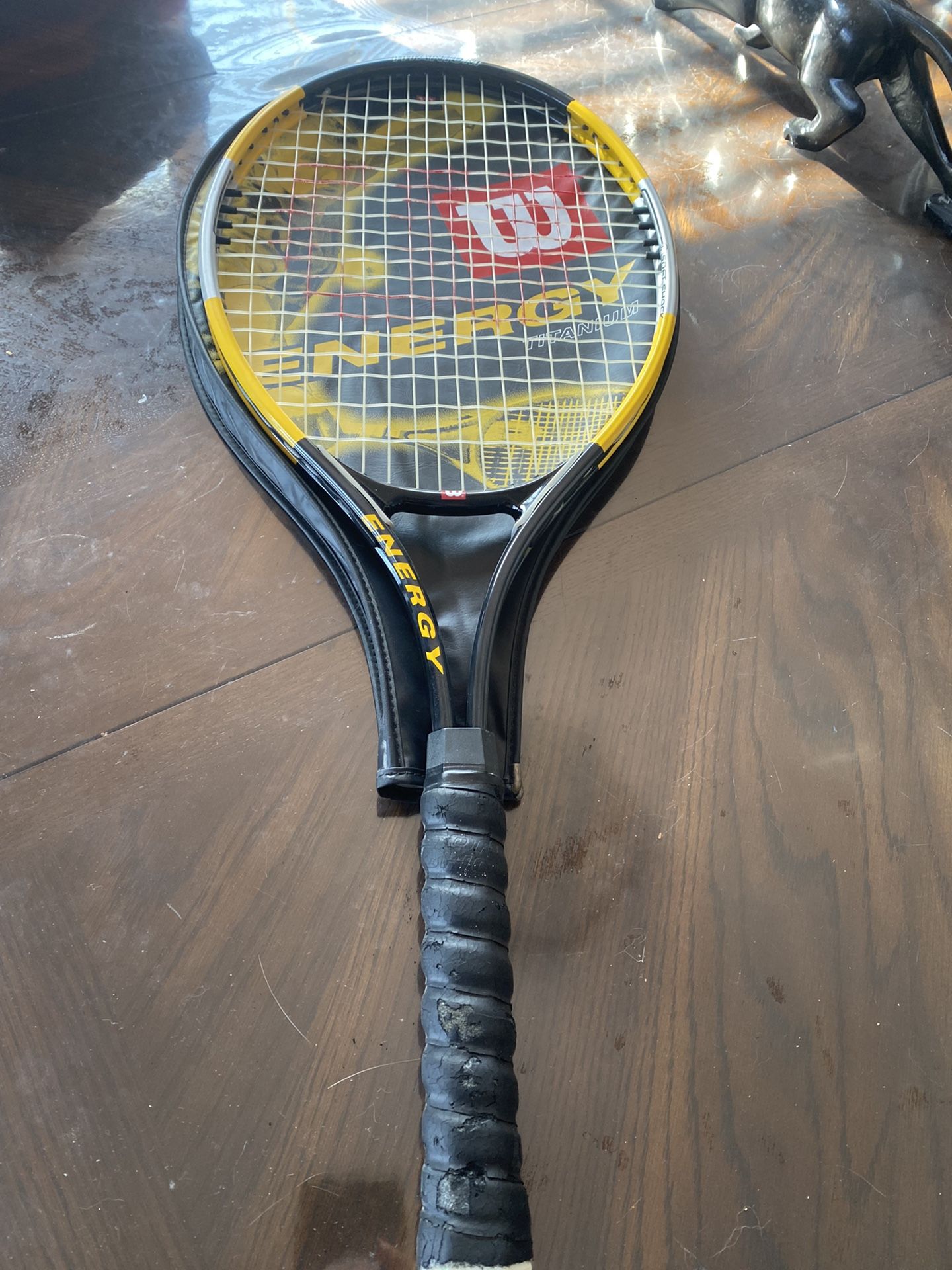 2 wilson energy tennis rackets