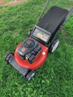 Yard Machines Push Lawn Mower