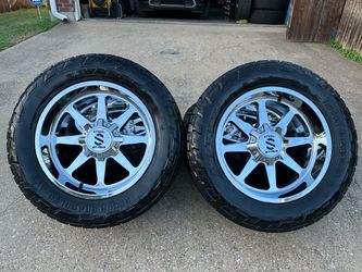 20x10 INCH STEEL OFF-ROAD RIMS WITH 305/55R20 NITTO TIRES