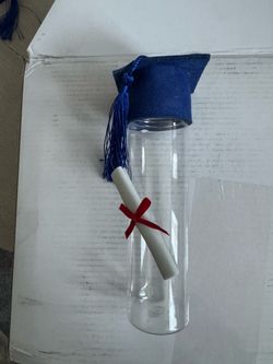 Graduate party favors