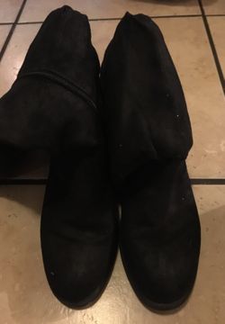 Botas y zapatos de tacón