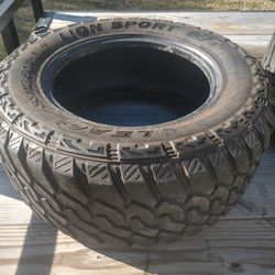 2 Leo sport Mt. 33-12.50-18. Half Tread
