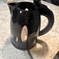 Saki Tea Maker for Sale in Aurora, IL - OfferUp