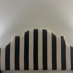 Upholstered Queen-size Headboard