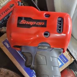 Snap-on 3/8 Brushless Stubby Impact Gun With Battery 