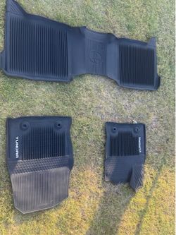 Toyota Tundra All weather Floor mats