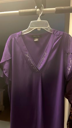 Adele & May Purple Embellished V-Neck Top
