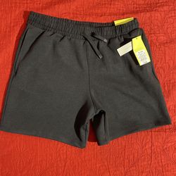 All in Motion Boys' Mesh Spacer Shorts in size XL (14)