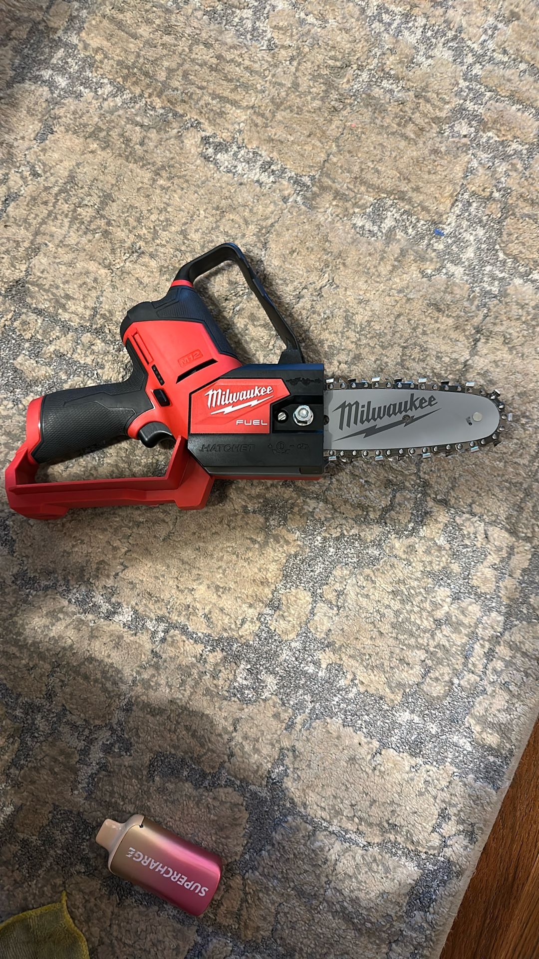 M12 FUEL™ HATCHET™ 6” Pruning Saw