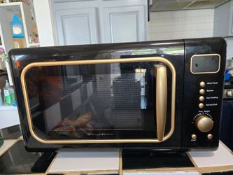 Frigidaire Retro Microwave