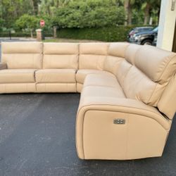 Sectional Sofa/Couch - Microfiber - 1 MONTH OLD - Recliners - Beige - Delivery Available 🚛