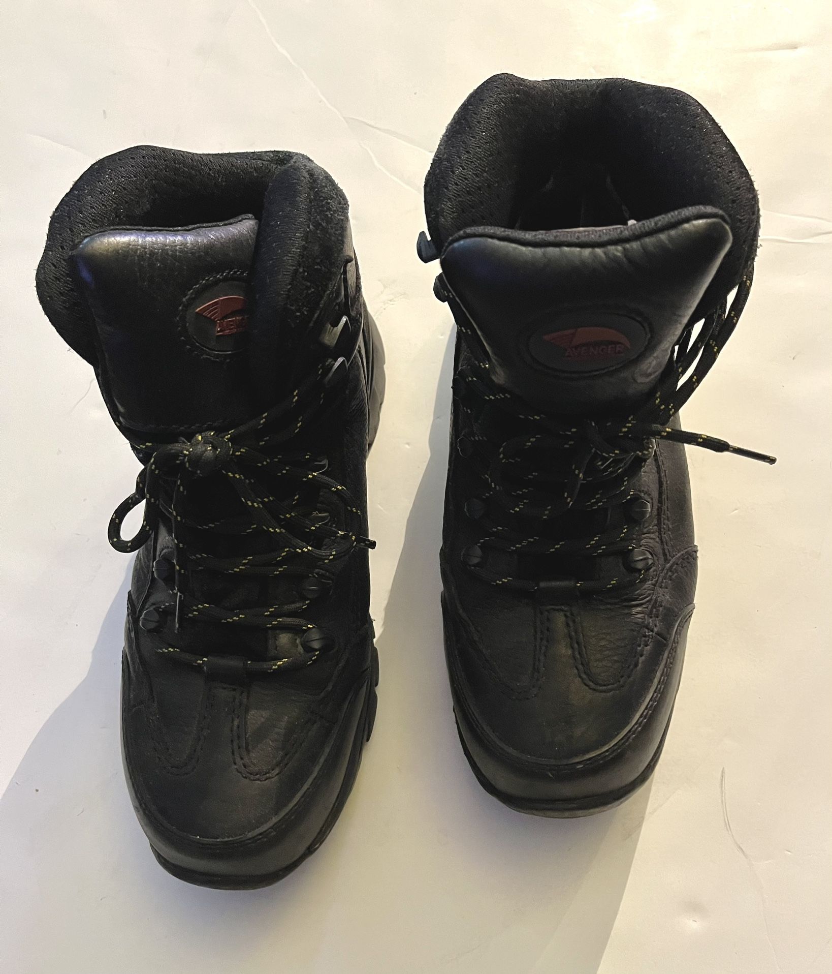 AvengerBlack Leather  Waterproof Lace-up A7245 Boots 